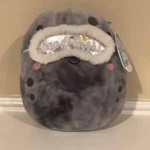 ⭐️3/$20⭐️ boulder the moon/boulder squishmallow